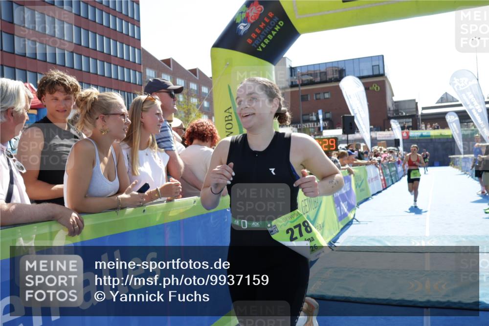 09.08.2026 - GEWOBA Citytriathlon Bremen Yannick Fuchs http://msf.ph/oto/9937159 09.08.2026 15:13:52 Ziel 86, 180, 278, 321, 349, 362, 450 meine-sportfotos.de