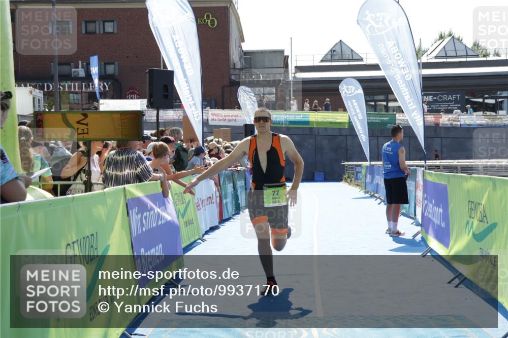 09.08.2026 - GEWOBA Citytriathlon Bremen Yannick Fuchs http://msf.ph/oto/9937170 09.08.2026 15:13:58 Ziel 77, 321 meine-sportfotos.de
