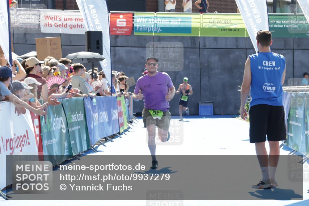09.08.2026 - GEWOBA Citytriathlon Bremen Yannick Fuchs http://msf.ph/oto/9937279 09.08.2026 15:15:18 Ziel 158 meine-sportfotos.de