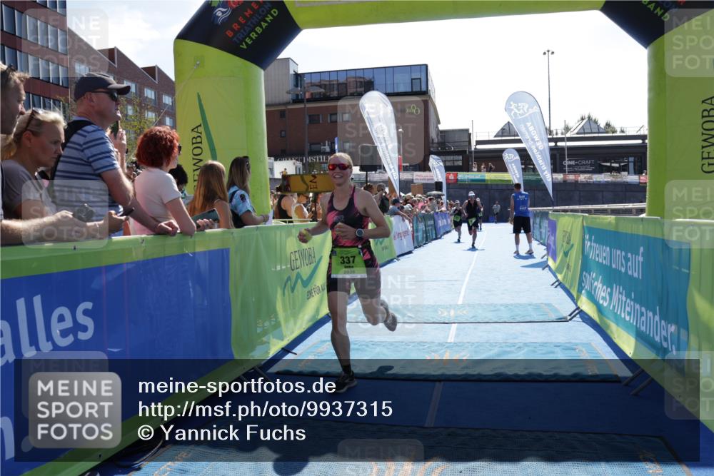 09.08.2026 - GEWOBA Citytriathlon Bremen Yannick Fuchs http://msf.ph/oto/9937315 09.08.2026 15:15:35 Ziel 154, 257, 337, 378, 466 meine-sportfotos.de