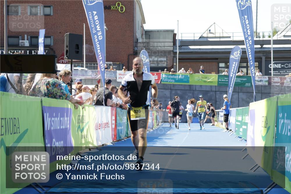 09.08.2026 - GEWOBA Citytriathlon Bremen Yannick Fuchs http://msf.ph/oto/9937344 09.08.2026 11:41:40 Ziel 229, 530 meine-sportfotos.de