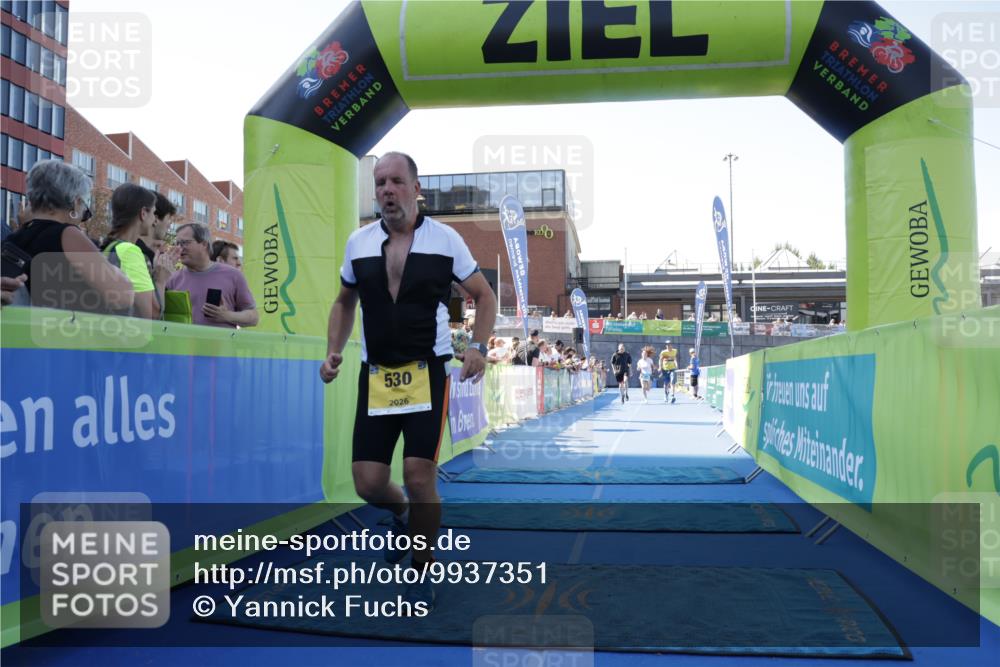 09.08.2026 - GEWOBA Citytriathlon Bremen Yannick Fuchs http://msf.ph/oto/9937351 09.08.2026 11:41:42 Ziel 181, 229, 367, 530 meine-sportfotos.de