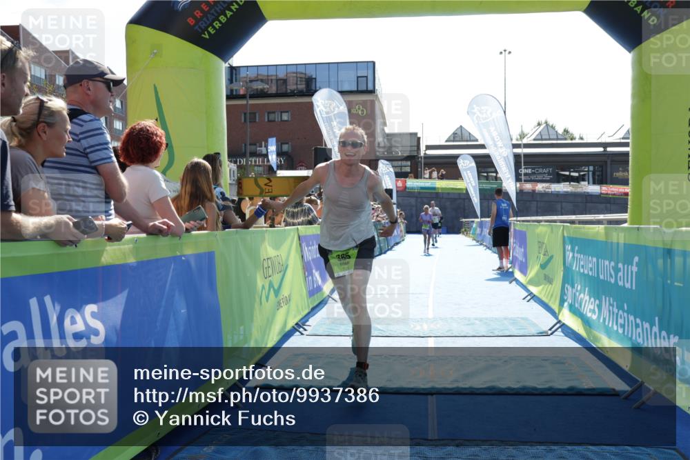 09.08.2026 - GEWOBA Citytriathlon Bremen Yannick Fuchs http://msf.ph/oto/9937386 09.08.2026 15:15:57 Ziel 385, 395, 523 meine-sportfotos.de