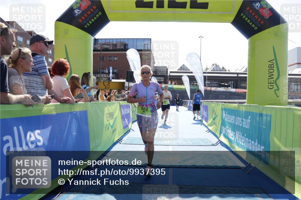 09.08.2026 - GEWOBA Citytriathlon Bremen Yannick Fuchs http://msf.ph/oto/9937395 09.08.2026 15:16:03 Ziel 49, 523 meine-sportfotos.de