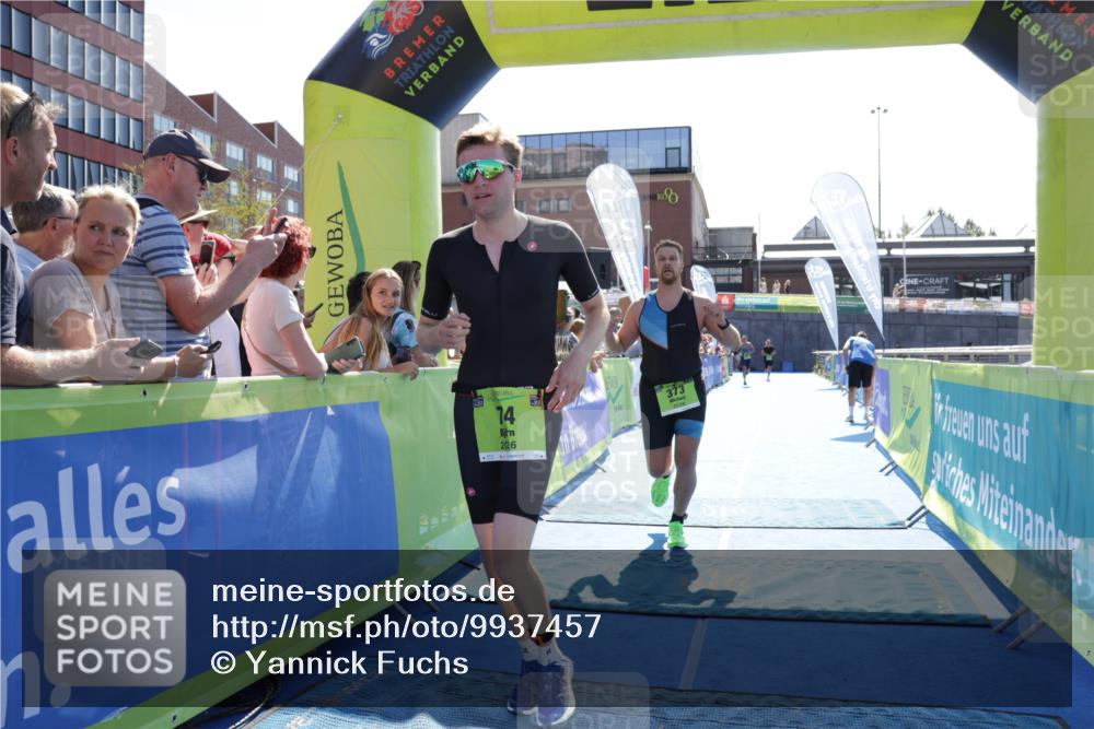 09.08.2026 - GEWOBA Citytriathlon Bremen Yannick Fuchs http://msf.ph/oto/9937457 09.08.2026 15:16:29 Ziel 7, 74, 271, 373 meine-sportfotos.de
