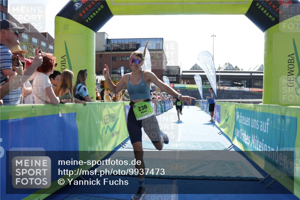 09.08.2026 - GEWOBA Citytriathlon Bremen Yannick Fuchs http://msf.ph/oto/9937473 09.08.2026 15:16:35 Ziel 236, 334 meine-sportfotos.de