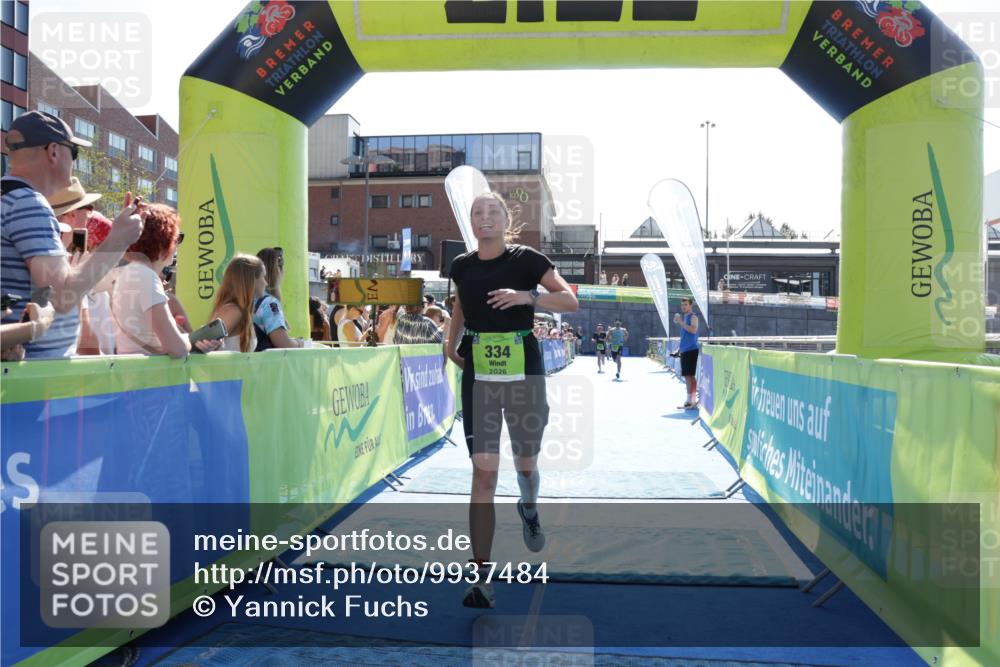 09.08.2026 - GEWOBA Citytriathlon Bremen Yannick Fuchs http://msf.ph/oto/9937484 09.08.2026 15:16:38 Ziel 236, 334, 402 meine-sportfotos.de