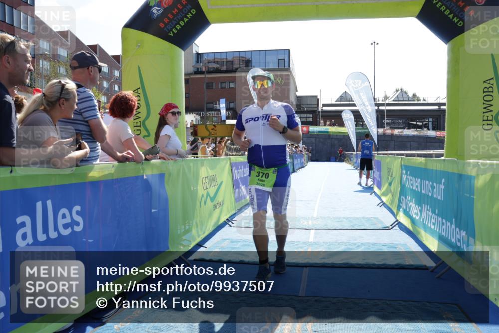 09.08.2026 - GEWOBA Citytriathlon Bremen Yannick Fuchs http://msf.ph/oto/9937507 09.08.2026 15:16:47 Ziel 205, 370 meine-sportfotos.de