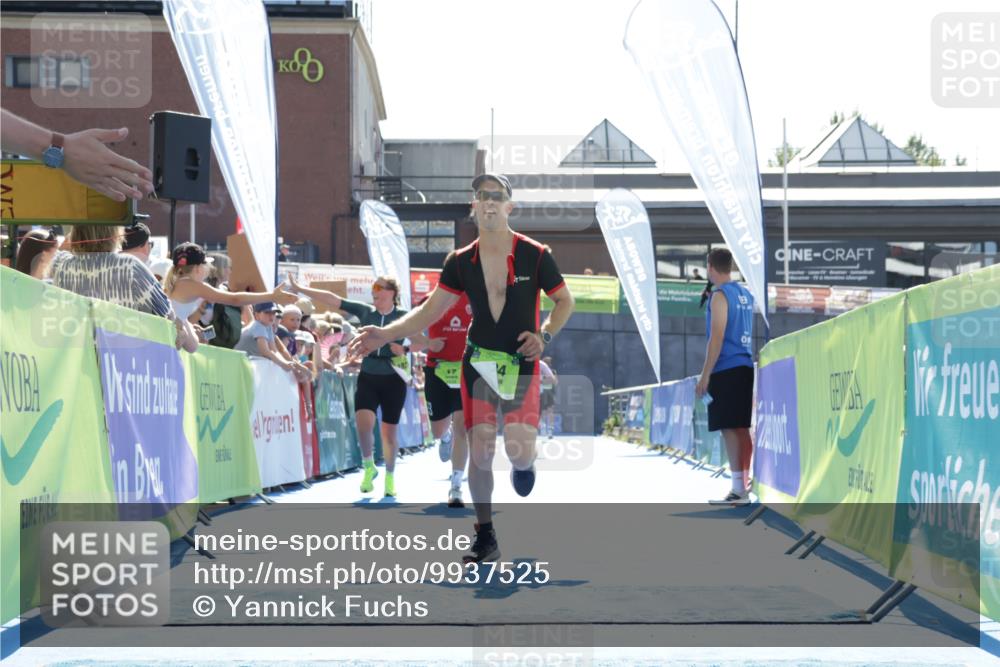 09.08.2026 - GEWOBA Citytriathlon Bremen Yannick Fuchs http://msf.ph/oto/9937525 09.08.2026 15:16:56 Ziel 17, 192, 356, 384 meine-sportfotos.de