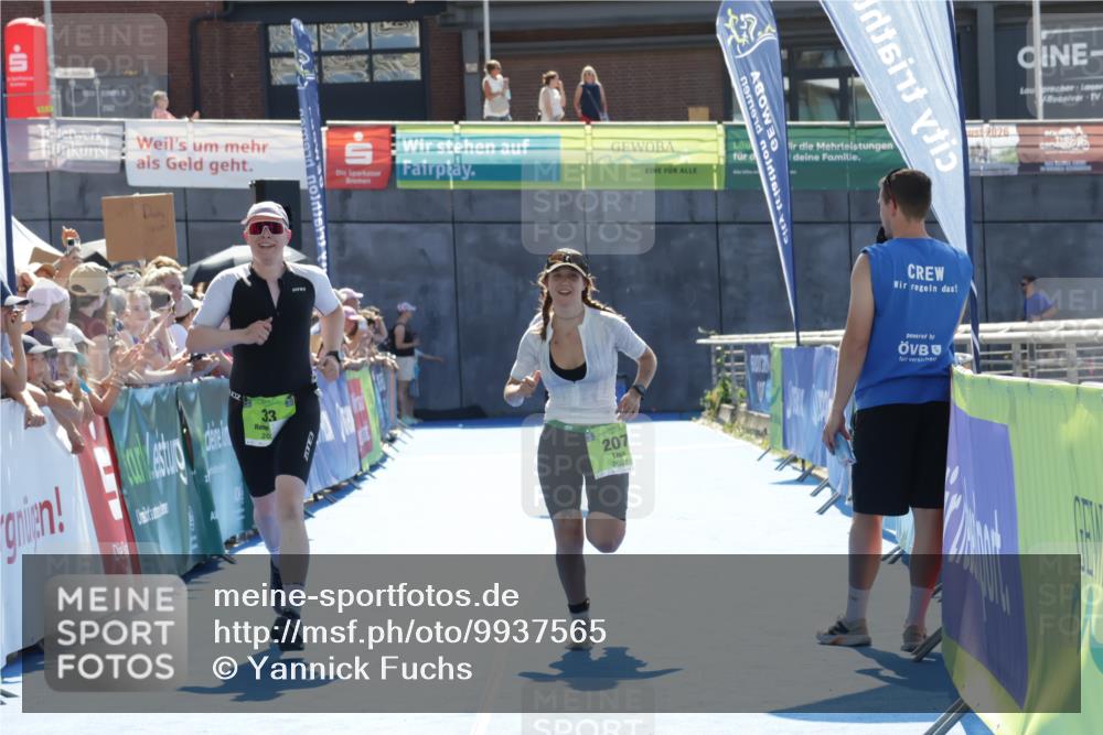 09.08.2026 - GEWOBA Citytriathlon Bremen Yannick Fuchs http://msf.ph/oto/9937565 09.08.2026 15:17:12 Ziel 33, 60, 179, 207 meine-sportfotos.de