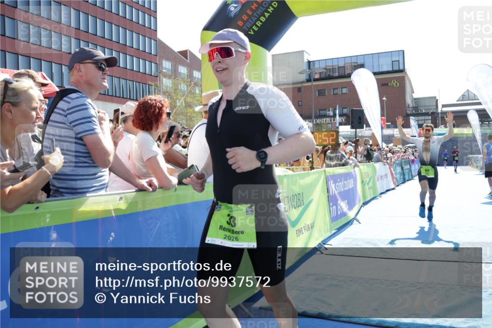 09.08.2026 - GEWOBA Citytriathlon Bremen Yannick Fuchs http://msf.ph/oto/9937572 09.08.2026 15:17:15 Ziel 33, 60, 207 meine-sportfotos.de