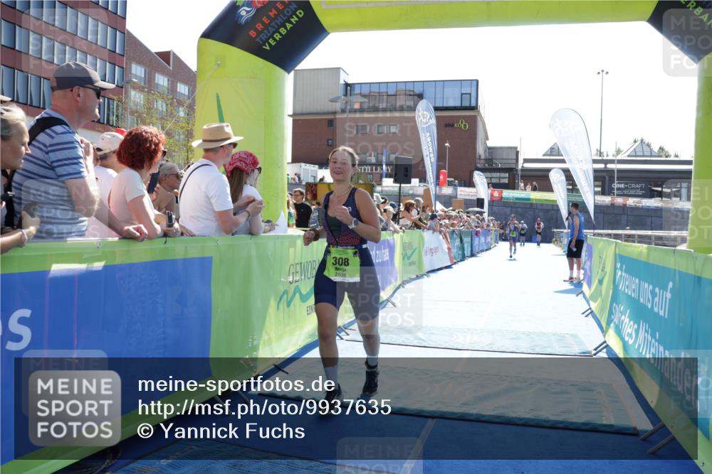 09.08.2026 - GEWOBA Citytriathlon Bremen Yannick Fuchs http://msf.ph/oto/9937635 09.08.2026 15:17:46 Ziel 265, 308, 400 meine-sportfotos.de
