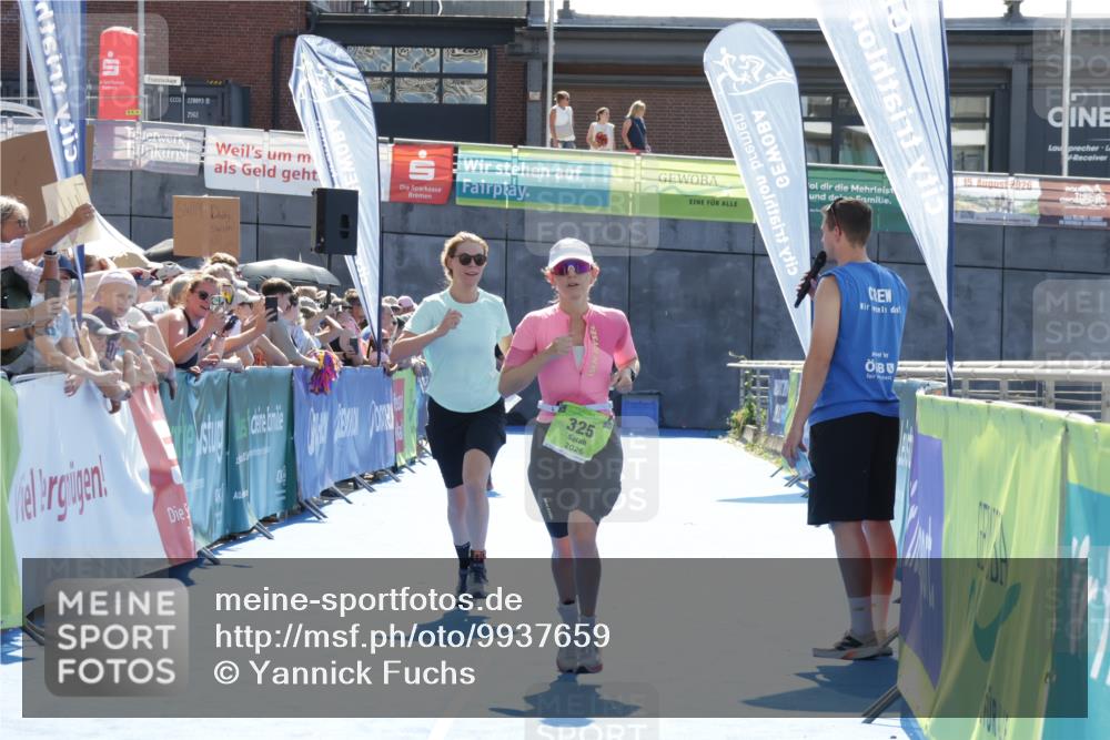 09.08.2026 - GEWOBA Citytriathlon Bremen Yannick Fuchs http://msf.ph/oto/9937659 09.08.2026 15:18:01 Ziel 277, 312, 325 meine-sportfotos.de
