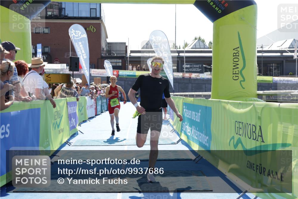 09.08.2026 - GEWOBA Citytriathlon Bremen Yannick Fuchs http://msf.ph/oto/9937686 09.08.2026 15:18:23 Ziel 37, 284 meine-sportfotos.de