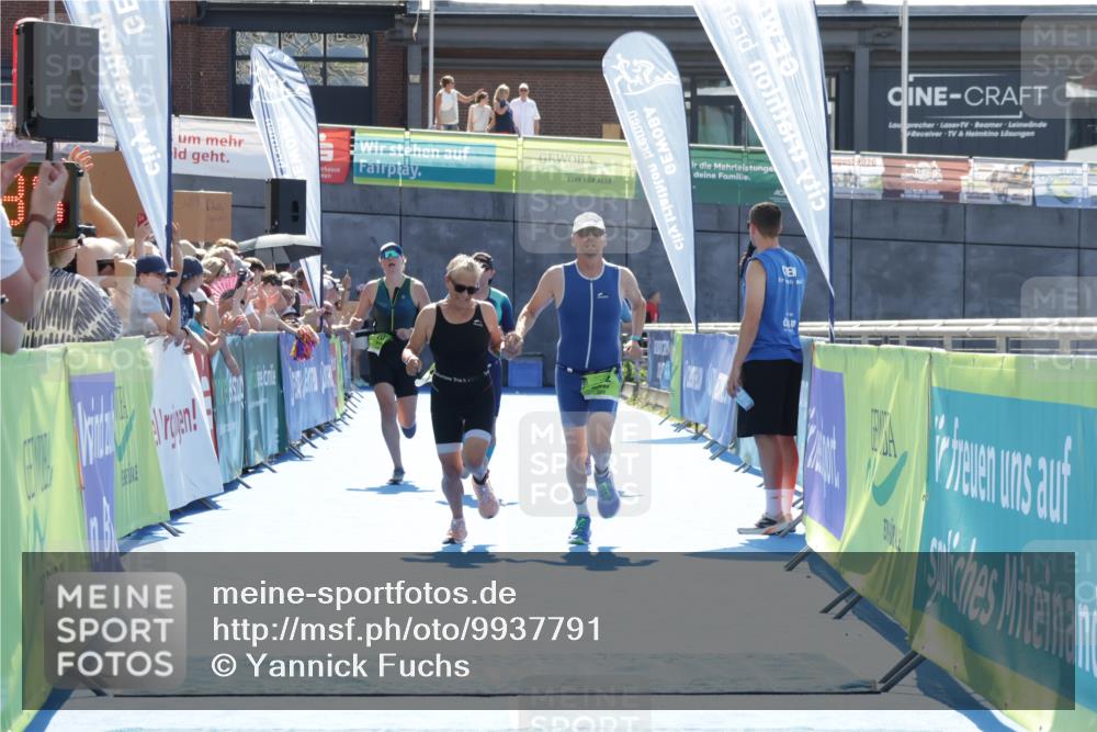 09.08.2026 - GEWOBA Citytriathlon Bremen Yannick Fuchs http://msf.ph/oto/9937791 09.08.2026 15:19:57 Ziel 70, 133, 351, 453, 462, 527 meine-sportfotos.de