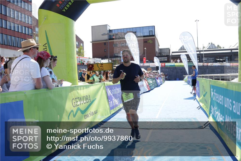09.08.2026 - GEWOBA Citytriathlon Bremen Yannick Fuchs http://msf.ph/oto/9937860 09.08.2026 15:21:05 Ziel 66, 369 meine-sportfotos.de