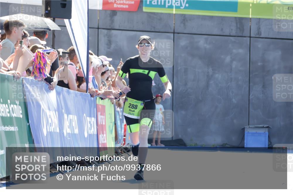 09.08.2026 - GEWOBA Citytriathlon Bremen Yannick Fuchs http://msf.ph/oto/9937866 09.08.2026 15:21:14 Ziel 288 meine-sportfotos.de