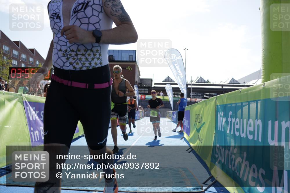 09.08.2026 - GEWOBA Citytriathlon Bremen Yannick Fuchs http://msf.ph/oto/9937892 09.08.2026 15:21:31 Ziel 19, 203, 329, 390, 417, 468 meine-sportfotos.de