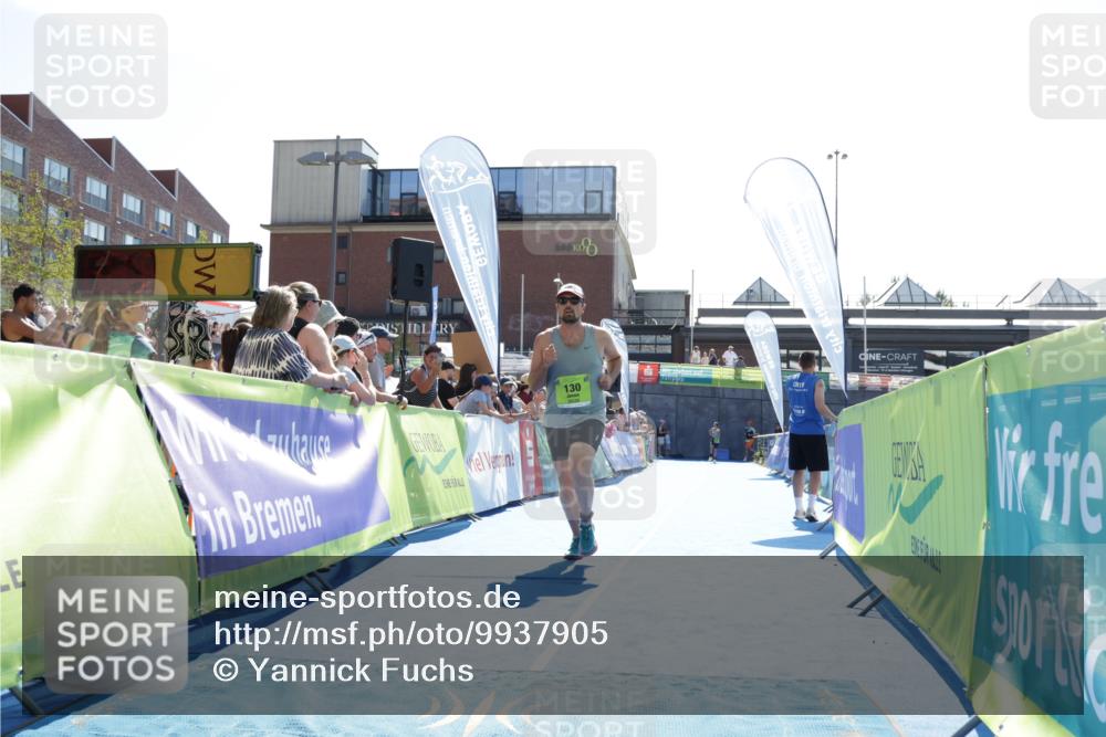 09.08.2026 - GEWOBA Citytriathlon Bremen Yannick Fuchs http://msf.ph/oto/9937905 09.08.2026 15:21:40 Ziel 130 meine-sportfotos.de