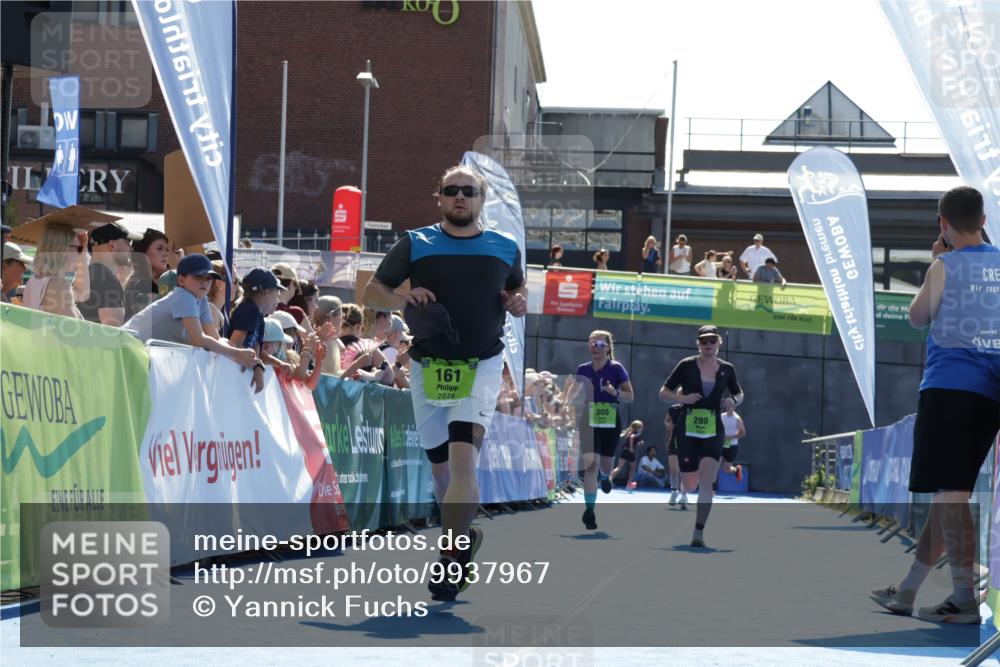 09.08.2026 - GEWOBA Citytriathlon Bremen Yannick Fuchs http://msf.ph/oto/9937967 09.08.2026 15:22:27 Ziel 161, 280, 305 meine-sportfotos.de