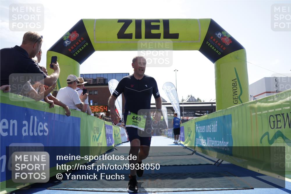 09.08.2026 - GEWOBA Citytriathlon Bremen Yannick Fuchs http://msf.ph/oto/9938050 09.08.2026 15:23:17 Ziel 173, 449 meine-sportfotos.de