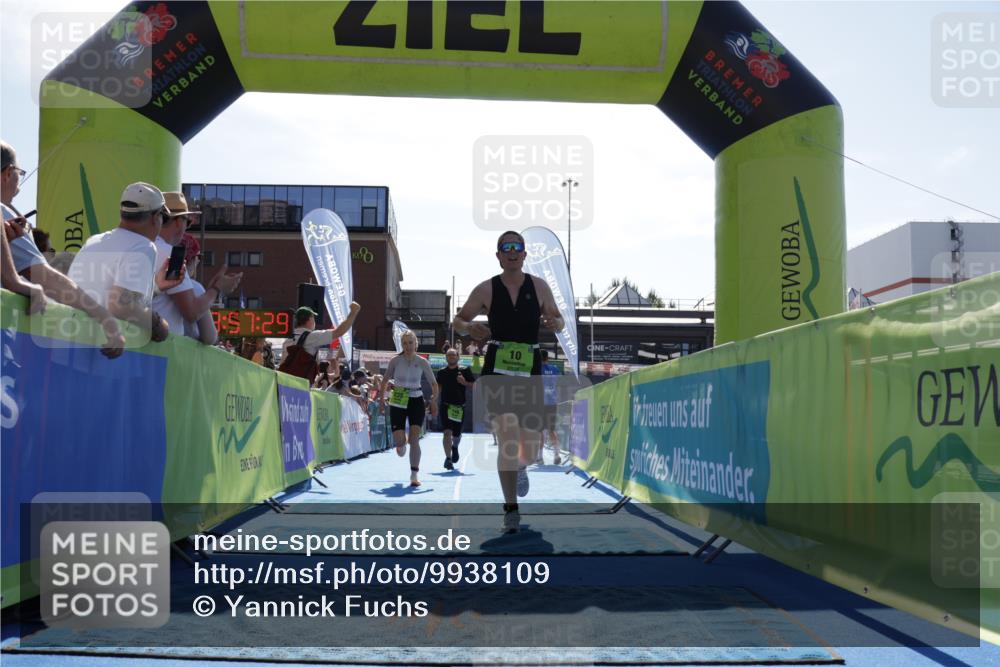 09.08.2026 - GEWOBA Citytriathlon Bremen Yannick Fuchs http://msf.ph/oto/9938109 09.08.2026 15:23:52 Ziel 10, 148, 164, 235 meine-sportfotos.de