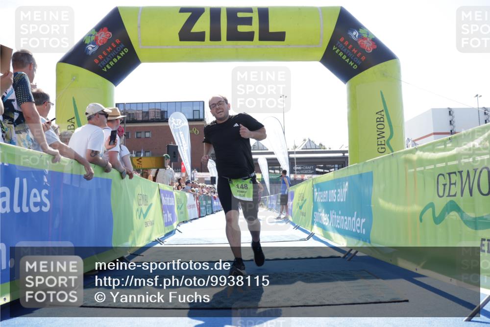 09.08.2026 - GEWOBA Citytriathlon Bremen Yannick Fuchs http://msf.ph/oto/9938115 09.08.2026 15:23:55 Ziel 10, 148, 235, 493 meine-sportfotos.de