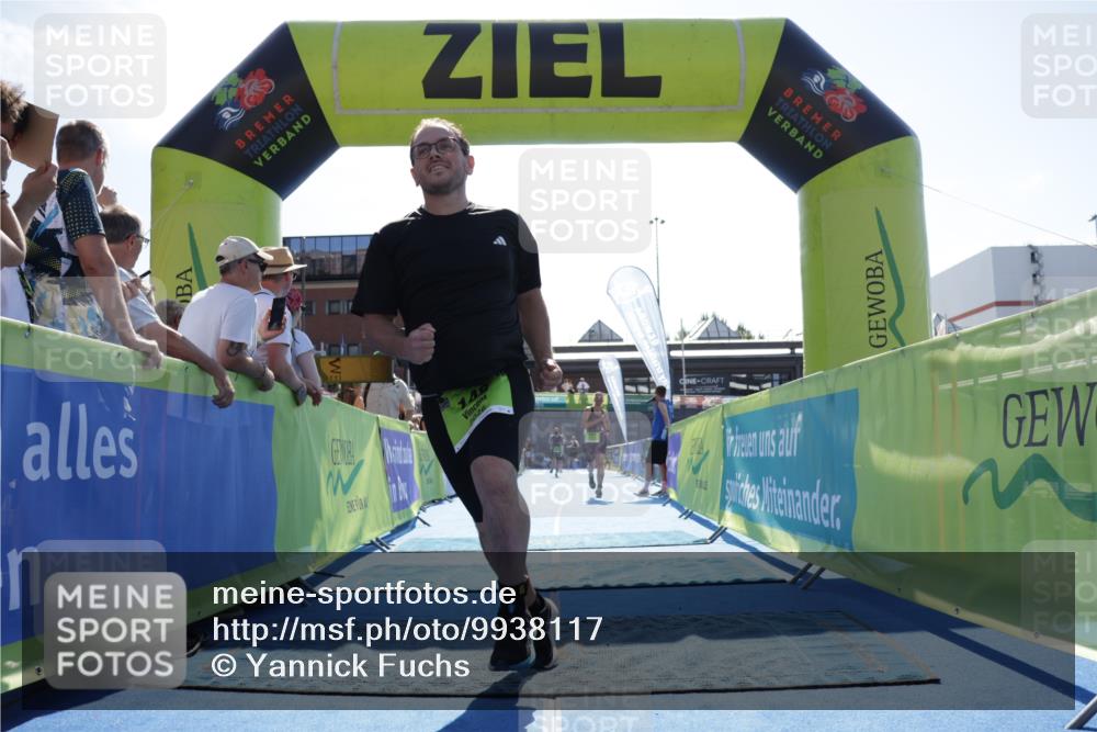 09.08.2026 - GEWOBA Citytriathlon Bremen Yannick Fuchs http://msf.ph/oto/9938117 09.08.2026 15:23:56 Ziel 10, 148, 235, 493 meine-sportfotos.de