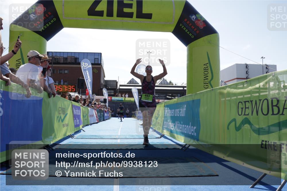 09.08.2026 - GEWOBA Citytriathlon Bremen Yannick Fuchs http://msf.ph/oto/9938123 09.08.2026 15:23:58 Ziel 122, 148, 235, 493 meine-sportfotos.de