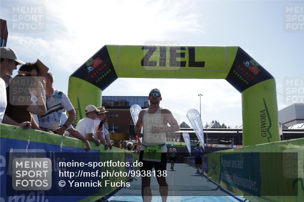 09.08.2026 - GEWOBA Citytriathlon Bremen Yannick Fuchs http://msf.ph/oto/9938138 09.08.2026 15:24:07 Ziel 22, 122, 358, 412 meine-sportfotos.de