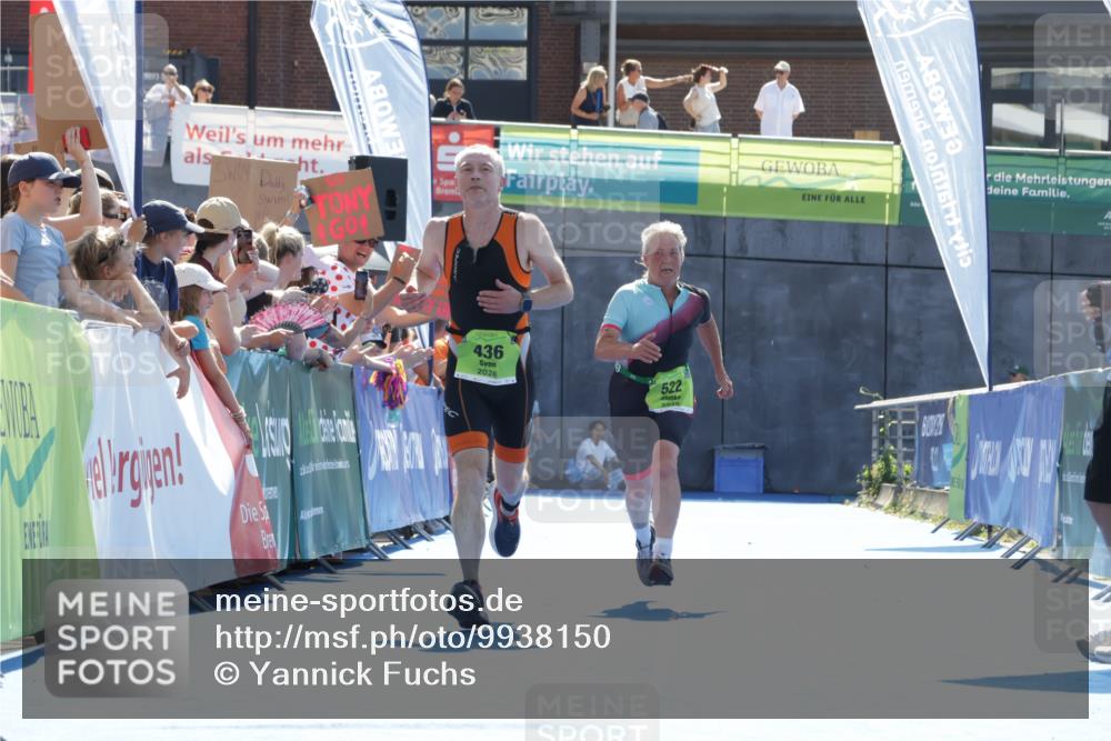 09.08.2026 - GEWOBA Citytriathlon Bremen Yannick Fuchs http://msf.ph/oto/9938150 09.08.2026 15:24:15 Ziel 22, 436, 522 meine-sportfotos.de