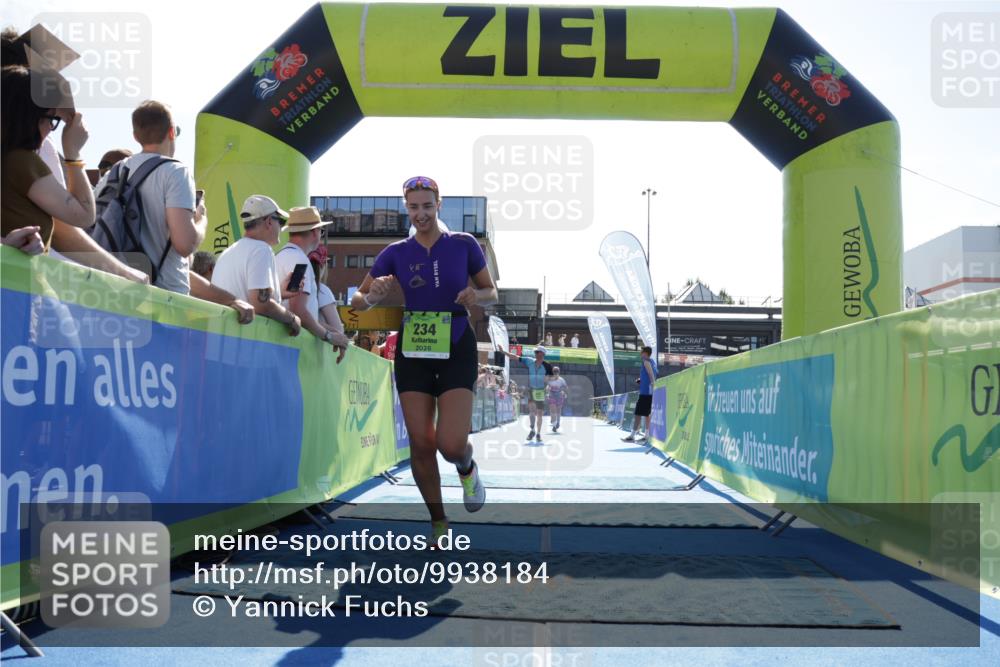09.08.2026 - GEWOBA Citytriathlon Bremen Yannick Fuchs http://msf.ph/oto/9938184 09.08.2026 15:24:33 Ziel 234, 250, 276, 405 meine-sportfotos.de