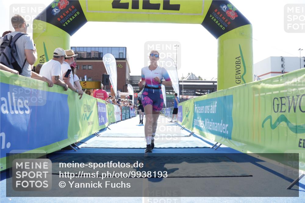 09.08.2026 - GEWOBA Citytriathlon Bremen Yannick Fuchs http://msf.ph/oto/9938193 09.08.2026 15:24:38 Ziel 250, 391, 405, 410 meine-sportfotos.de
