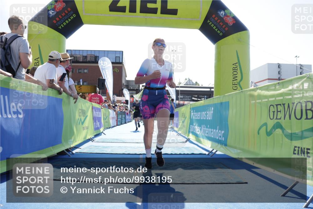 09.08.2026 - GEWOBA Citytriathlon Bremen Yannick Fuchs http://msf.ph/oto/9938195 09.08.2026 15:24:38 Ziel 250, 391, 405, 410 meine-sportfotos.de