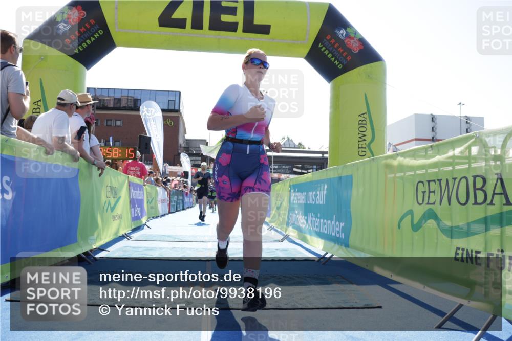 09.08.2026 - GEWOBA Citytriathlon Bremen Yannick Fuchs http://msf.ph/oto/9938196 09.08.2026 15:24:39 Ziel 250, 391, 405, 410 meine-sportfotos.de