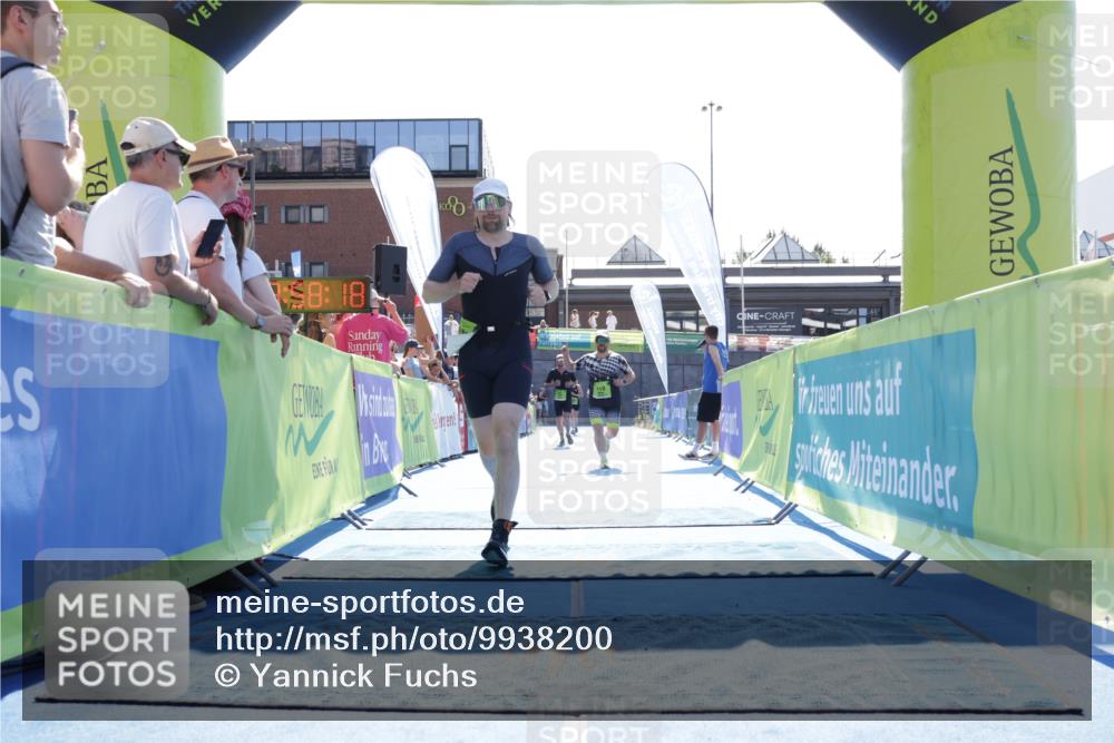 09.08.2026 - GEWOBA Citytriathlon Bremen Yannick Fuchs http://msf.ph/oto/9938200 09.08.2026 15:24:41 Ziel 73, 250, 391, 405, 410 meine-sportfotos.de