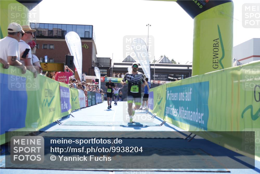09.08.2026 - GEWOBA Citytriathlon Bremen Yannick Fuchs http://msf.ph/oto/9938204 09.08.2026 15:24:43 Ziel 73, 361, 391, 410 meine-sportfotos.de