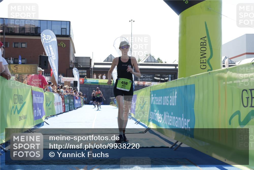 09.08.2026 - GEWOBA Citytriathlon Bremen Yannick Fuchs http://msf.ph/oto/9938220 09.08.2026 15:24:51 Ziel 73, 361, 456 meine-sportfotos.de