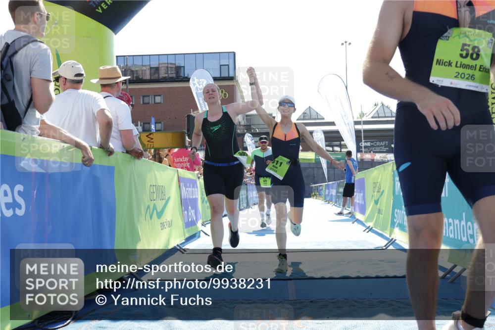 09.08.2026 - GEWOBA Citytriathlon Bremen Yannick Fuchs http://msf.ph/oto/9938231 09.08.2026 15:24:59 Ziel 58, 65, 300, 311 meine-sportfotos.de