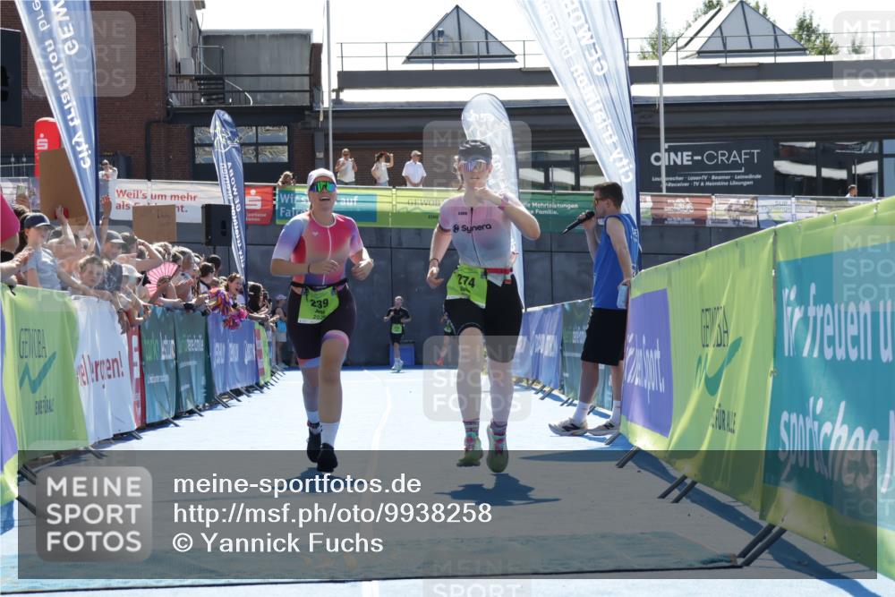 09.08.2026 - GEWOBA Citytriathlon Bremen Yannick Fuchs http://msf.ph/oto/9938258 09.08.2026 15:25:06 Ziel 239, 274 meine-sportfotos.de