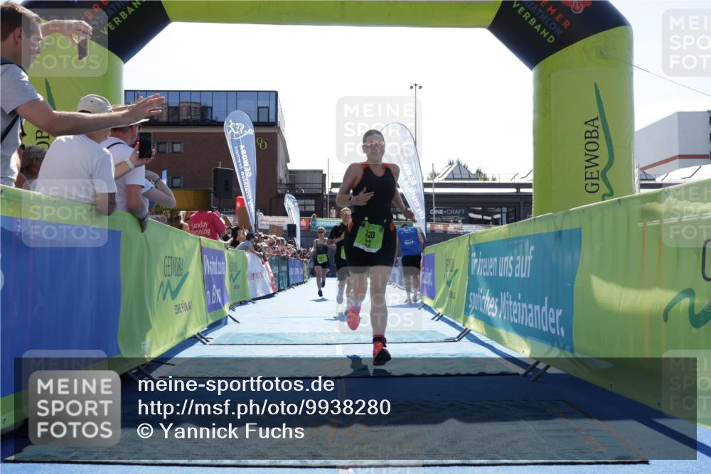 09.08.2026 - GEWOBA Citytriathlon Bremen Yannick Fuchs http://msf.ph/oto/9938280 09.08.2026 15:25:18 Ziel 316, 320, 437 meine-sportfotos.de