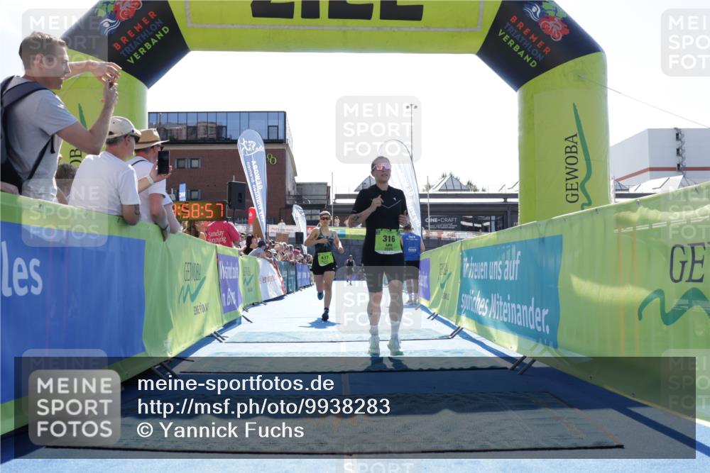 09.08.2026 - GEWOBA Citytriathlon Bremen Yannick Fuchs http://msf.ph/oto/9938283 09.08.2026 15:25:20 Ziel 316, 320, 437 meine-sportfotos.de