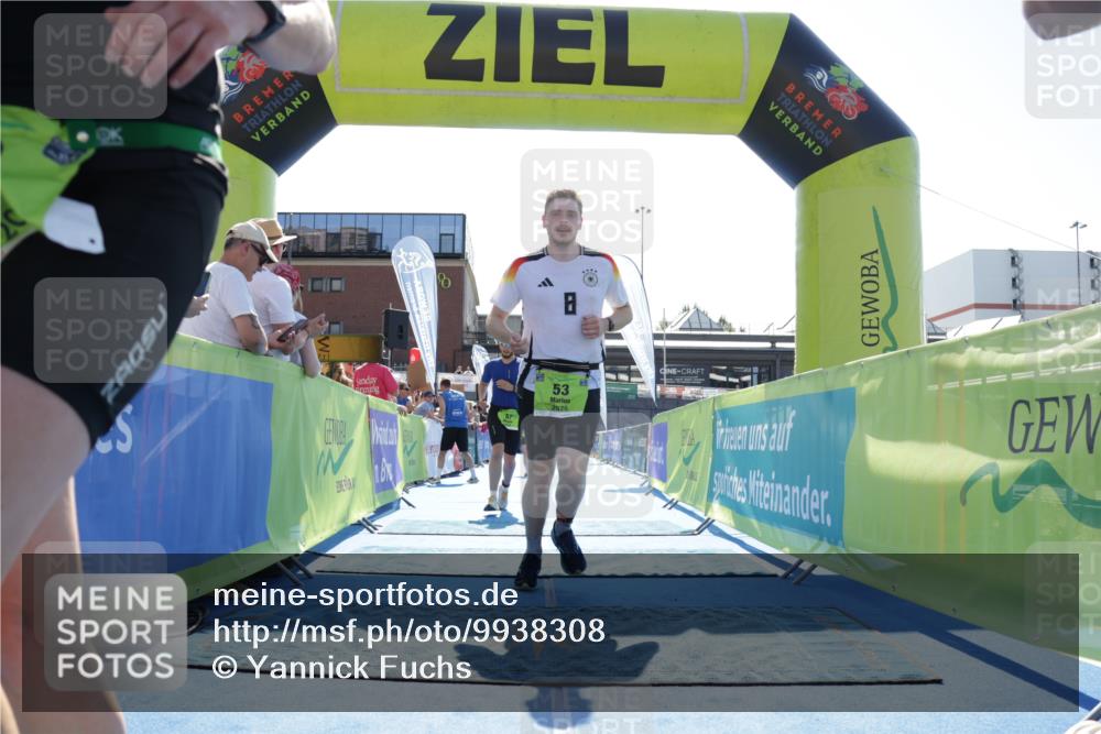 09.08.2026 - GEWOBA Citytriathlon Bremen Yannick Fuchs http://msf.ph/oto/9938308 09.08.2026 15:25:36 Ziel 53, 57, 261, 335, 344, 413, 479 meine-sportfotos.de