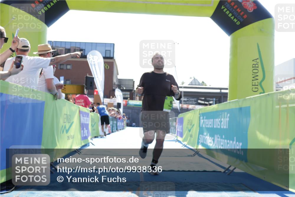 09.08.2026 - GEWOBA Citytriathlon Bremen Yannick Fuchs http://msf.ph/oto/9938336 09.08.2026 15:25:42 Ziel 57, 64, 261, 335 meine-sportfotos.de