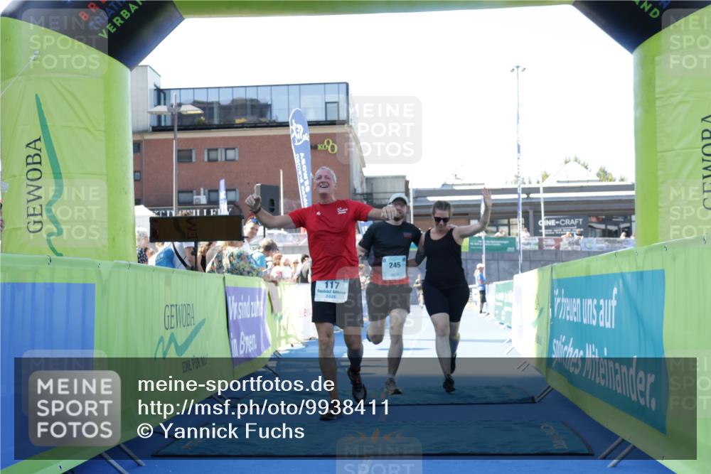 09.08.2026 - GEWOBA Citytriathlon Bremen Yannick Fuchs http://msf.ph/oto/9938411 09.08.2026 11:41:51 Ziel 117, 181, 245, 367 meine-sportfotos.de