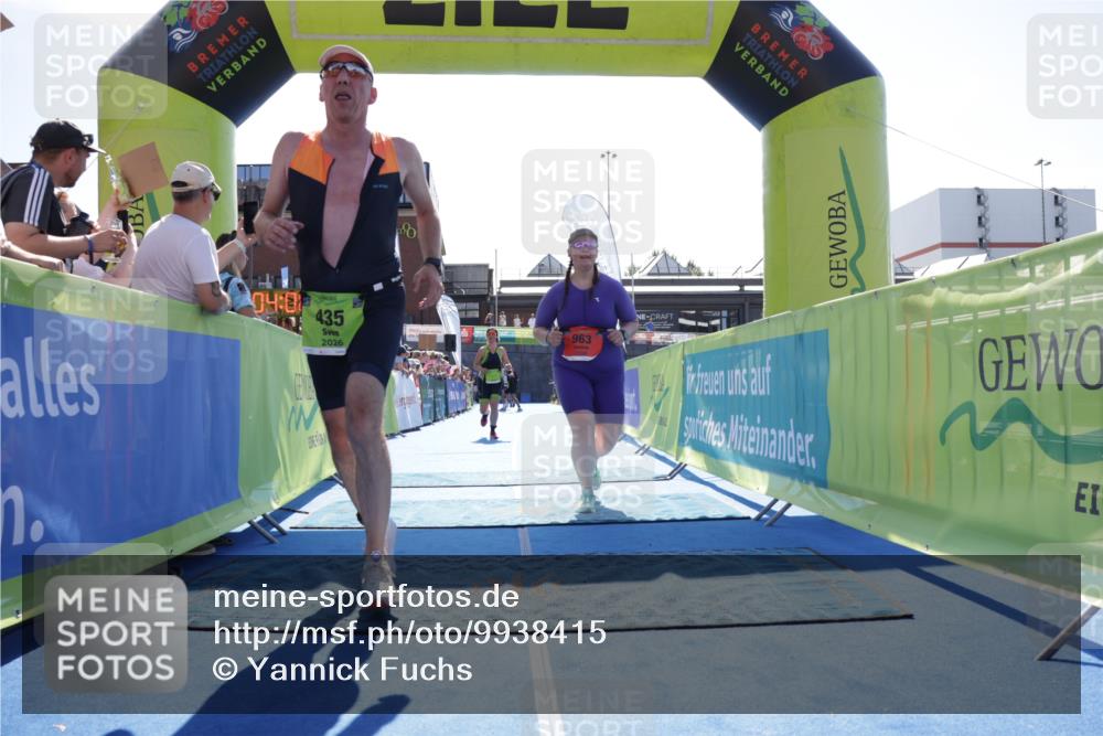 09.08.2026 - GEWOBA Citytriathlon Bremen Yannick Fuchs http://msf.ph/oto/9938415 09.08.2026 15:26:24 Ziel 262, 409, 435, 963 meine-sportfotos.de