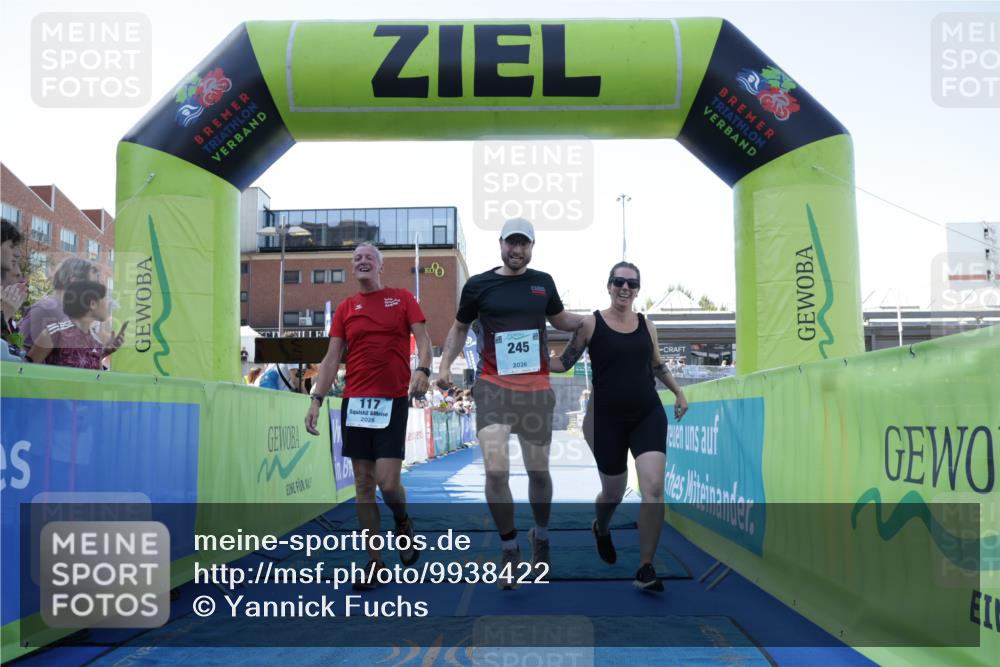 09.08.2026 - GEWOBA Citytriathlon Bremen Yannick Fuchs http://msf.ph/oto/9938422 09.08.2026 11:41:52 Ziel 117, 181, 245, 367 meine-sportfotos.de