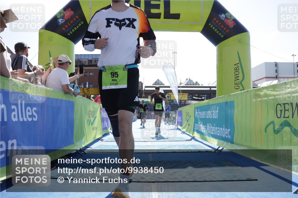 09.08.2026 - GEWOBA Citytriathlon Bremen Yannick Fuchs http://msf.ph/oto/9938450 09.08.2026 15:26:34 Ziel 95, 389, 394 meine-sportfotos.de