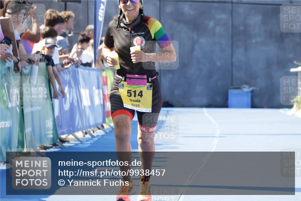 09.08.2026 - GEWOBA Citytriathlon Bremen Yannick Fuchs http://msf.ph/oto/9938457 09.08.2026 11:42:24 Ziel 514 meine-sportfotos.de