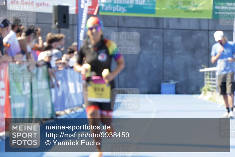 09.08.2026 - GEWOBA Citytriathlon Bremen Yannick Fuchs http://msf.ph/oto/9938459 09.08.2026 11:42:24 Ziel 514 meine-sportfotos.de